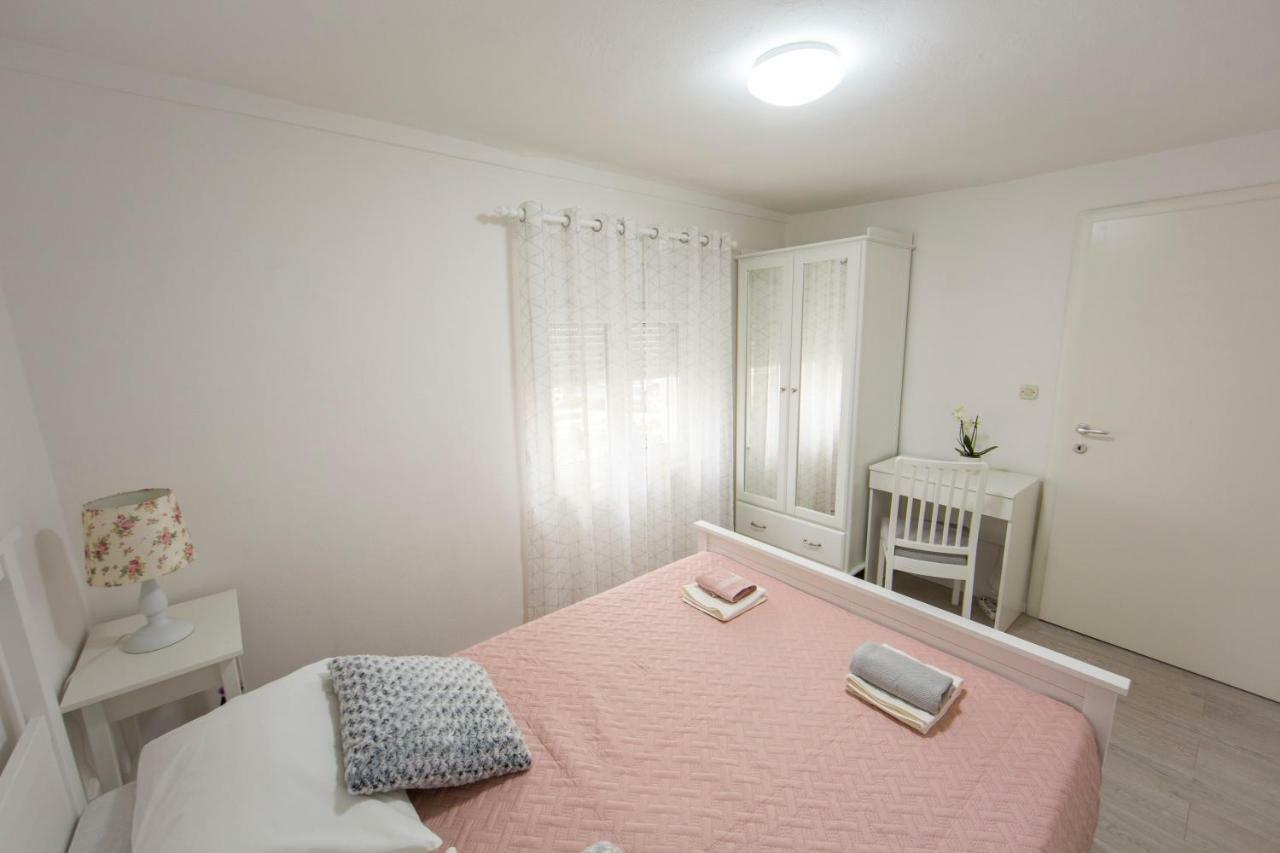 Apartments Ivica Сплит Экстерьер фото